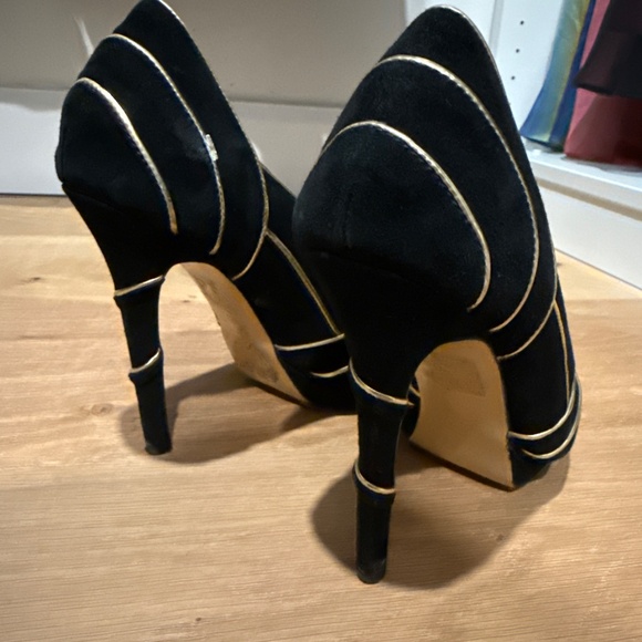 BCBG Heels - Picture 3 of 3